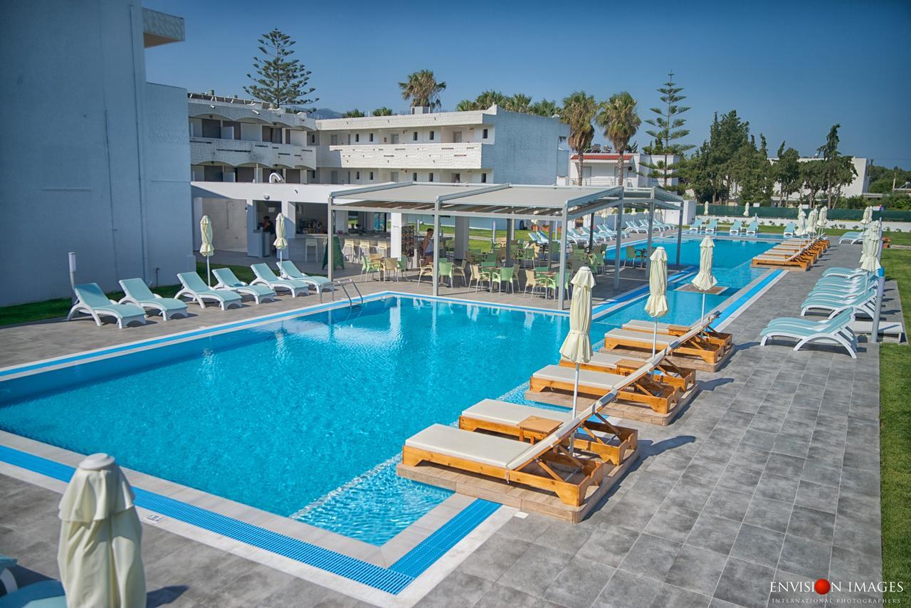 Frosini Hotel 램피 외부 사진