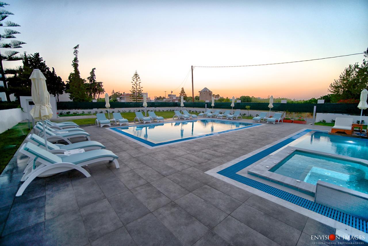 Frosini Hotel 램피 외부 사진